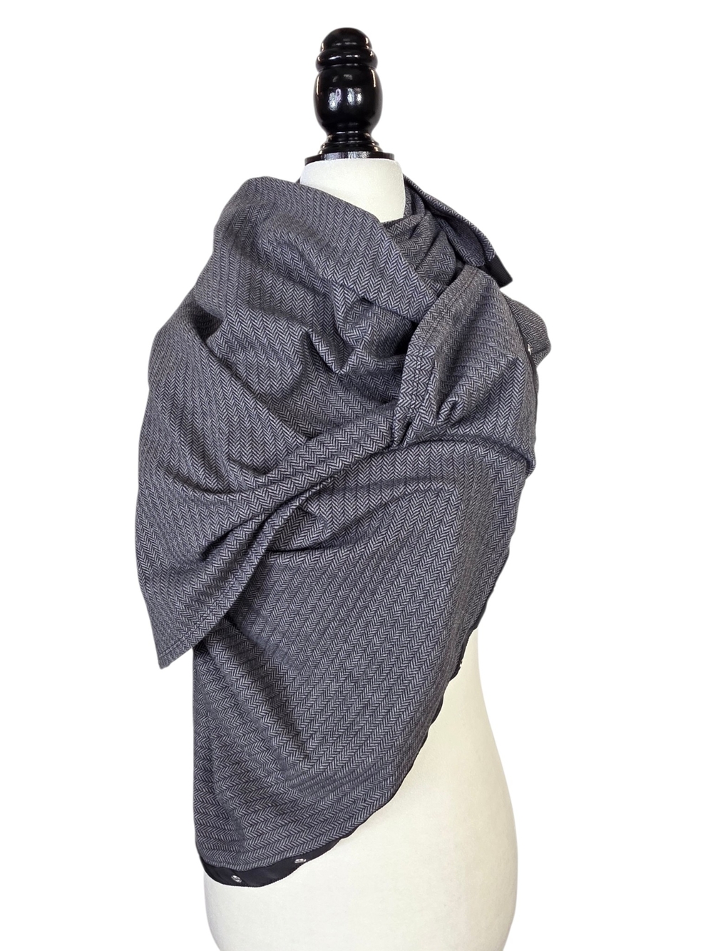 lululemon athletica Vinyasa  Gray Herringbone Wrap Scarf